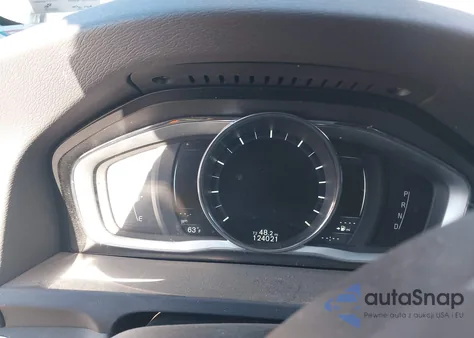 2016 Volvo V60 Cross Country T5 from USA, damaged, VIN YV4612HK7G1003441